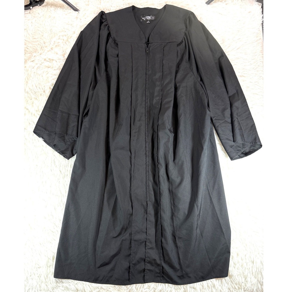 Balfour Freedom Black Graduation Gown Souvenir Size 45 Fits 5ft 0in to 5ft 2in